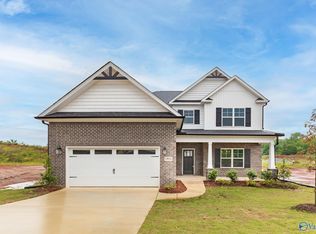 19918 Pebble Brook Ln, Athens, AL 35611