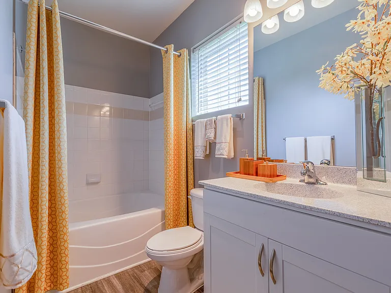 Clearbrook Apartments — Photo 21