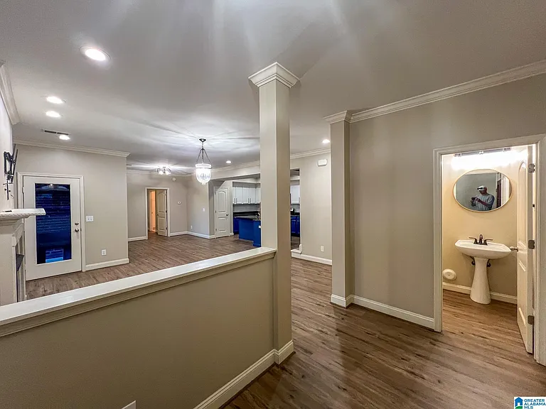 1117 Monaghan Dr — Photo 4