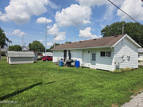 4th image of 119 N Taylor St