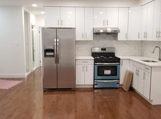 2522 E 24th St, Brooklyn, NY 11235