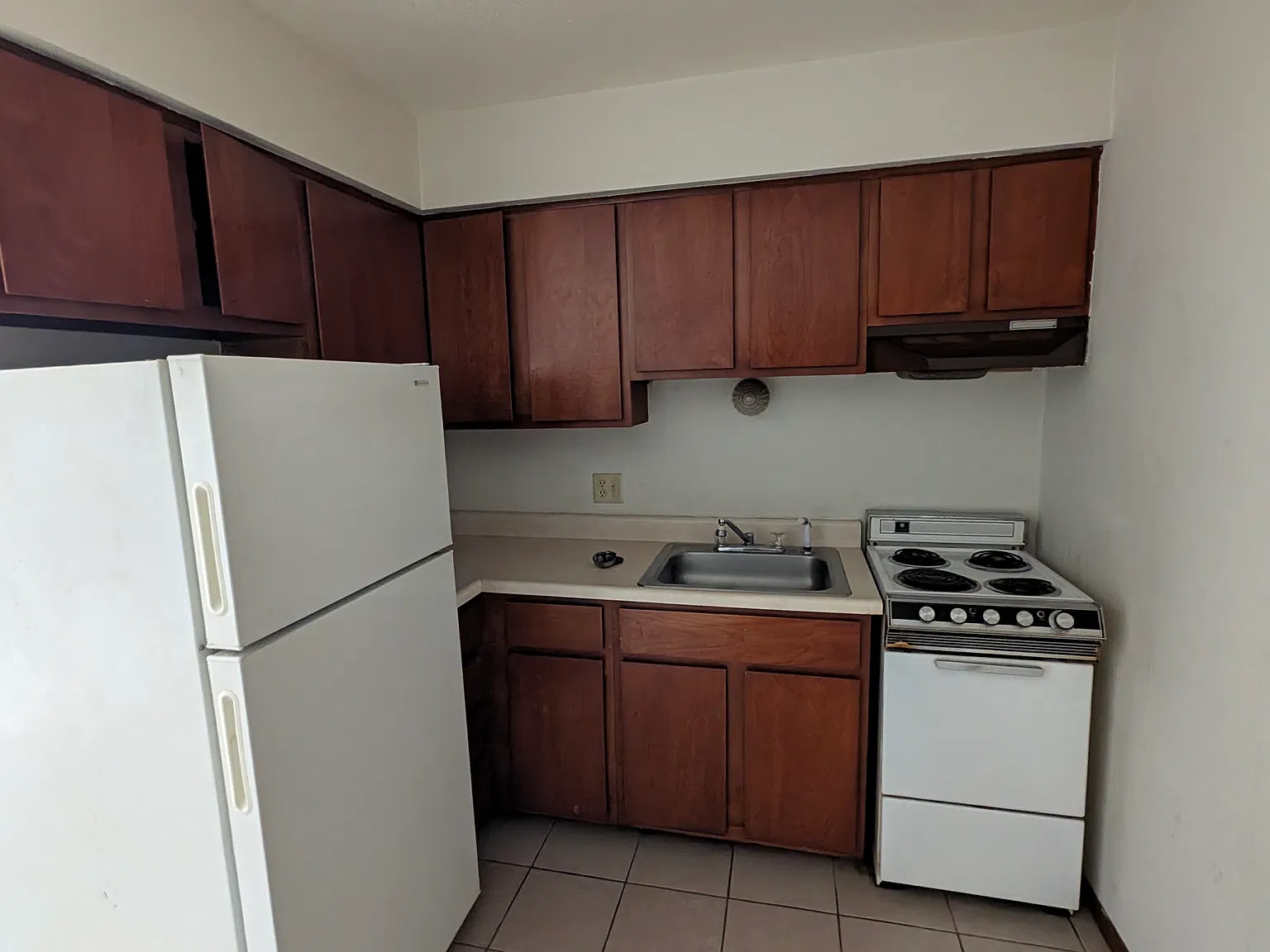 2 bed, $825 — Photo 3
