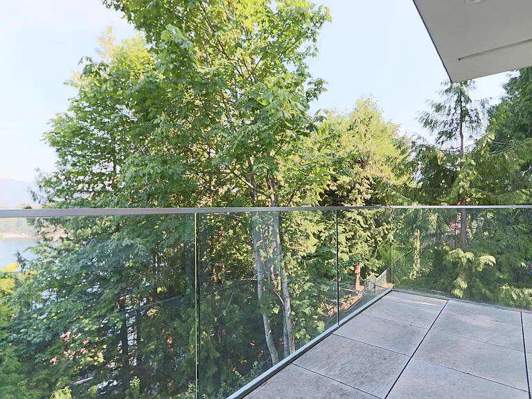 6173 Nelson Ave — Photo 28