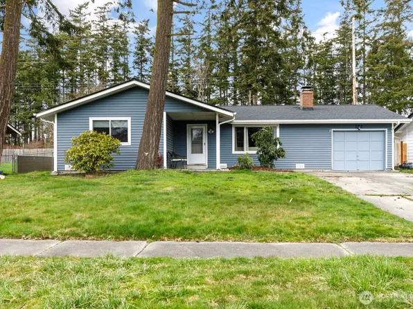 782 NW Hyak Drive, Oak Harbor, WA 98277