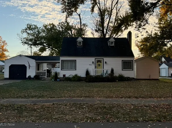 1512 Dover Ave, Dover, OH 44622