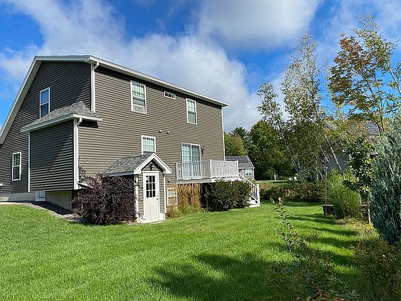 3rd image of 1 Settlers Way #9