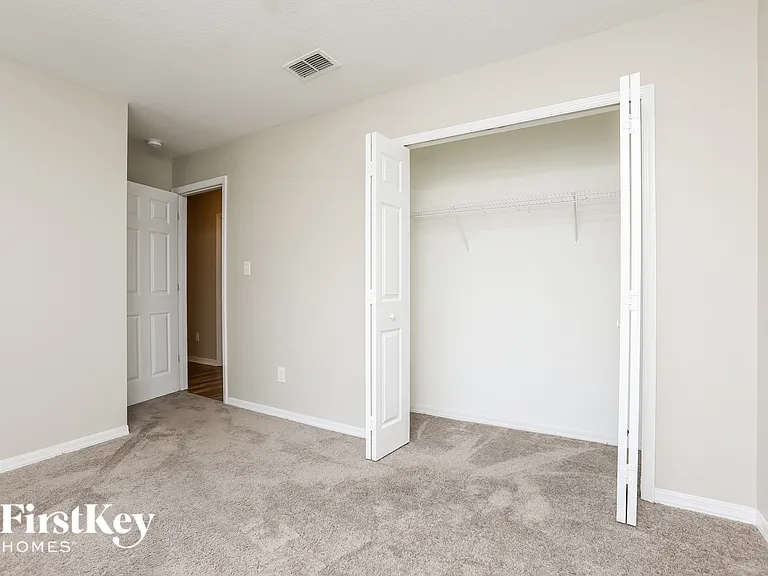 14425 N Greater Hills Blvd — Photo 11