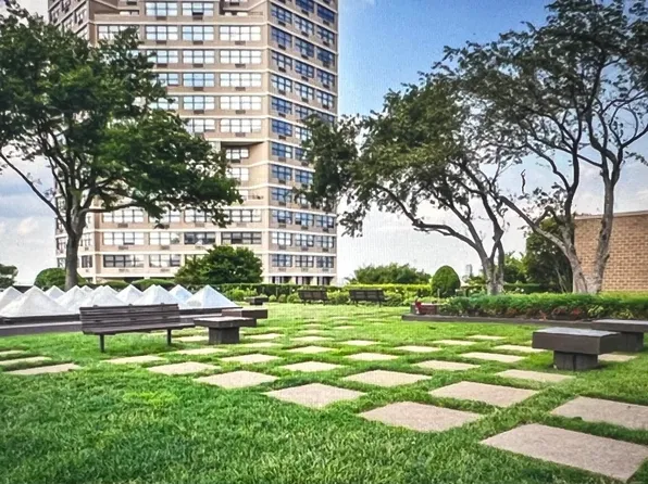 7004 Blvd East image 32 of 34