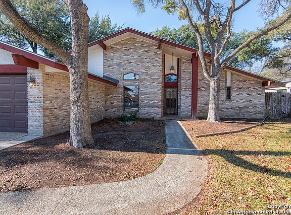 2nd image of 213 Sandhill Dr