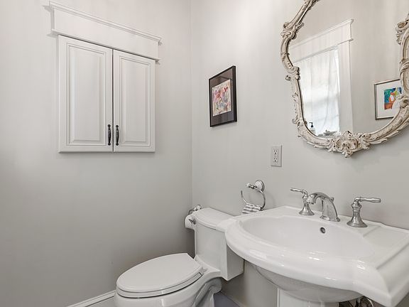 2nd image of 47 Hillcrest Ave