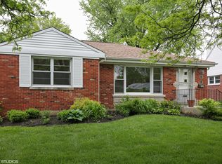 306 N Main St, Mount Prospect, IL 60056