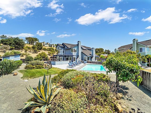 3rd image of 191 Windward Court