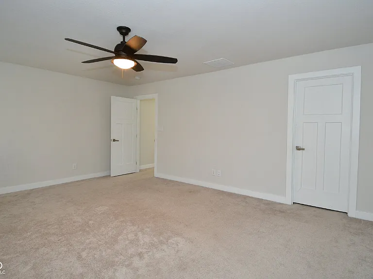 379 Gathering Ln — Photo 40