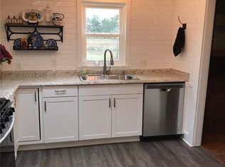 2560 N Forest Rd, Getzville, NY 14068