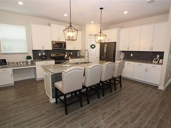 2nd image of 11801 Prologue Ave.