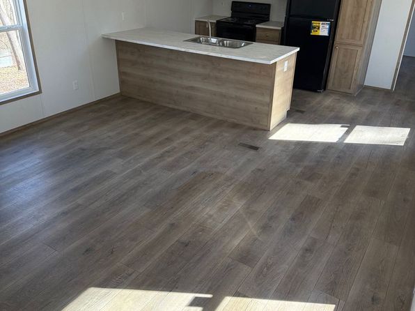 2587 Wayne White Rd #35