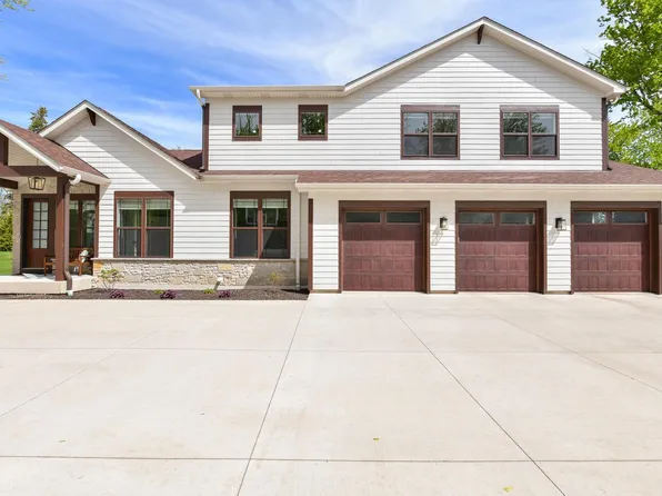 19872 79th STREET, Bristol, WI 53104
