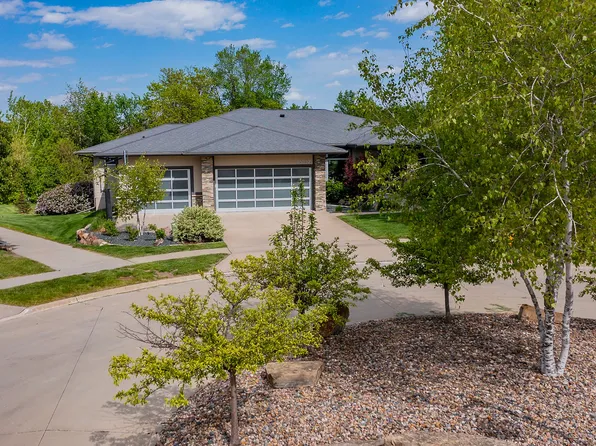 16102 Maple Dr, Urbandale, IA 50323