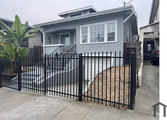 2157 50th Ave