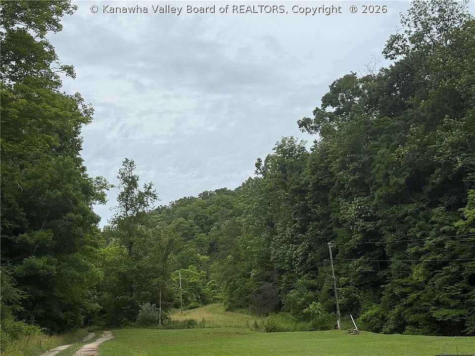 1st image of 850 Trace Fork Rd