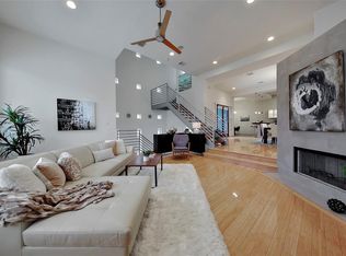 6004 Truro St, Houston, TX 77007