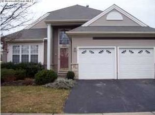 8 Drayton Rd, Manchester, NJ 08759