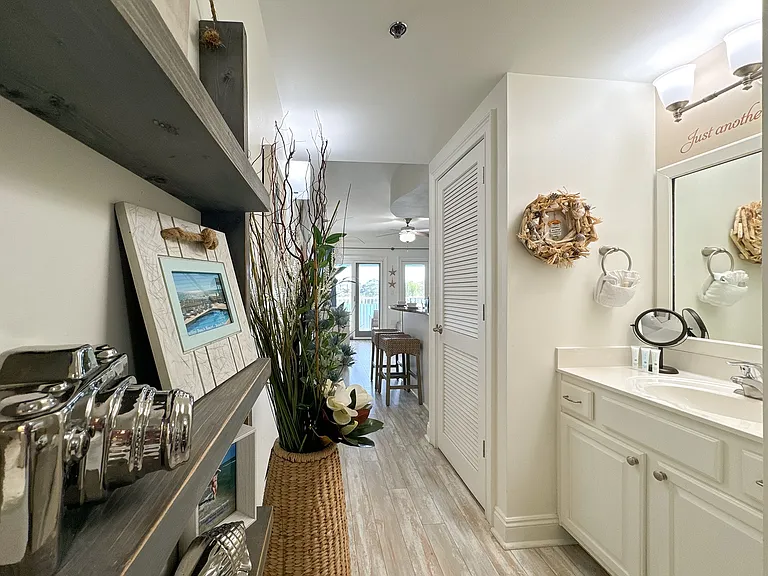 114 Carillon Market St #210 — Photo 34