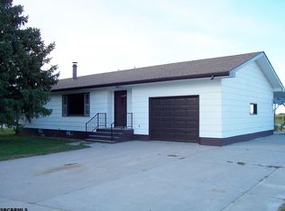 319 E P St, Lyman, NE 69352