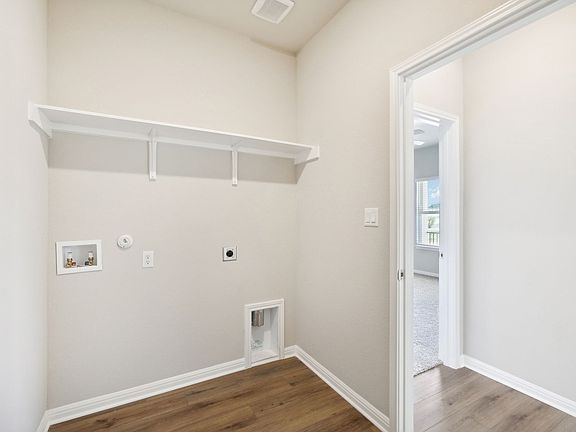 The Winedale 880 Floorplan