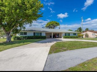 7643 Overlook Rd, Lake Worth, FL 33462