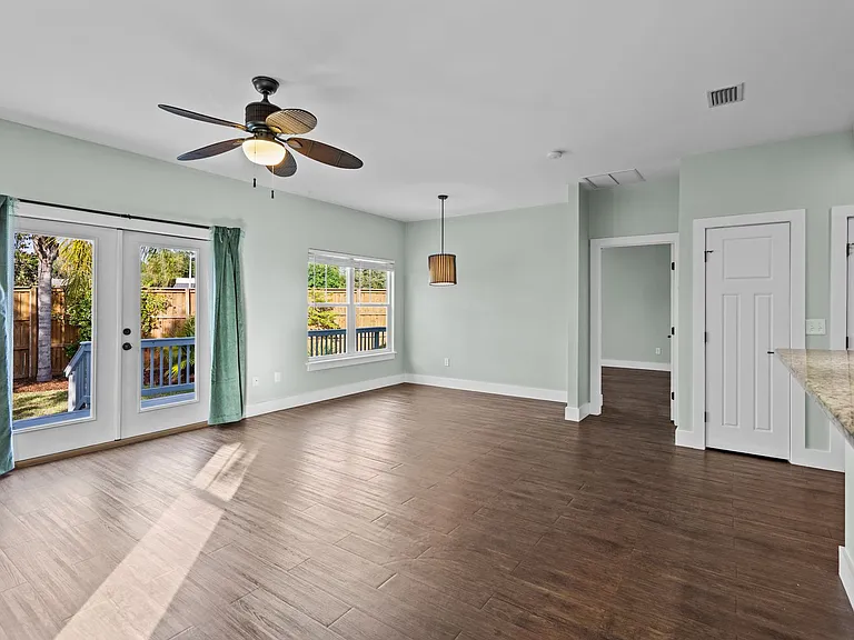 228 Herada St — Photo 18
