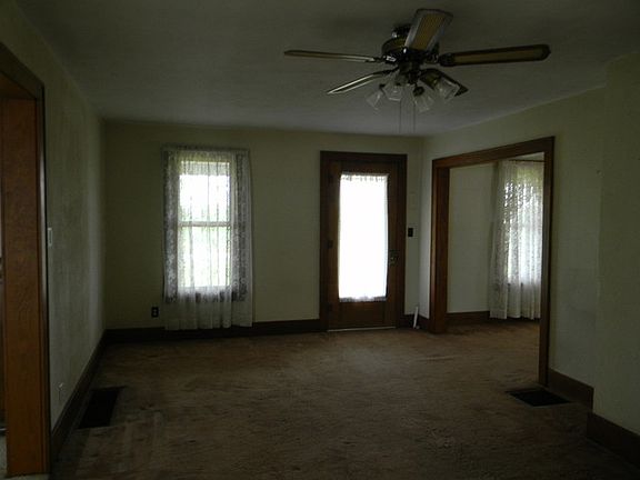 4th image of 11669 1325 North Ave