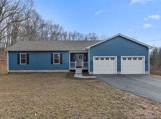 105 Daniel St, East Hampton, CT 06424