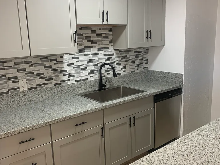 22211 Hernando Ave — Photo 2