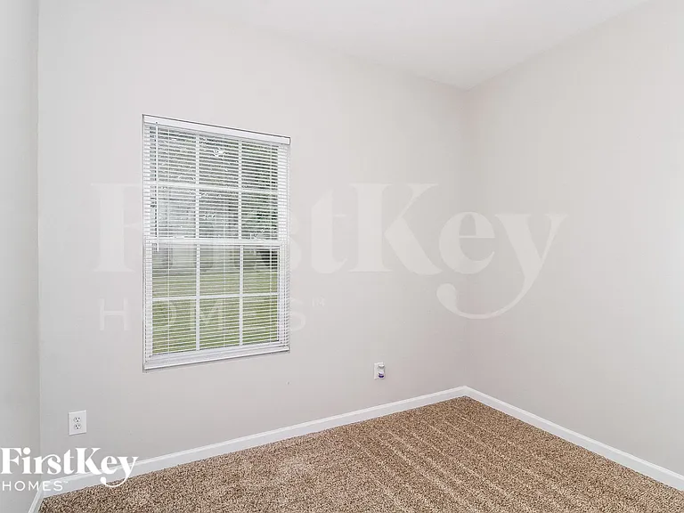 1810 Beeson Park Ln — Photo 9