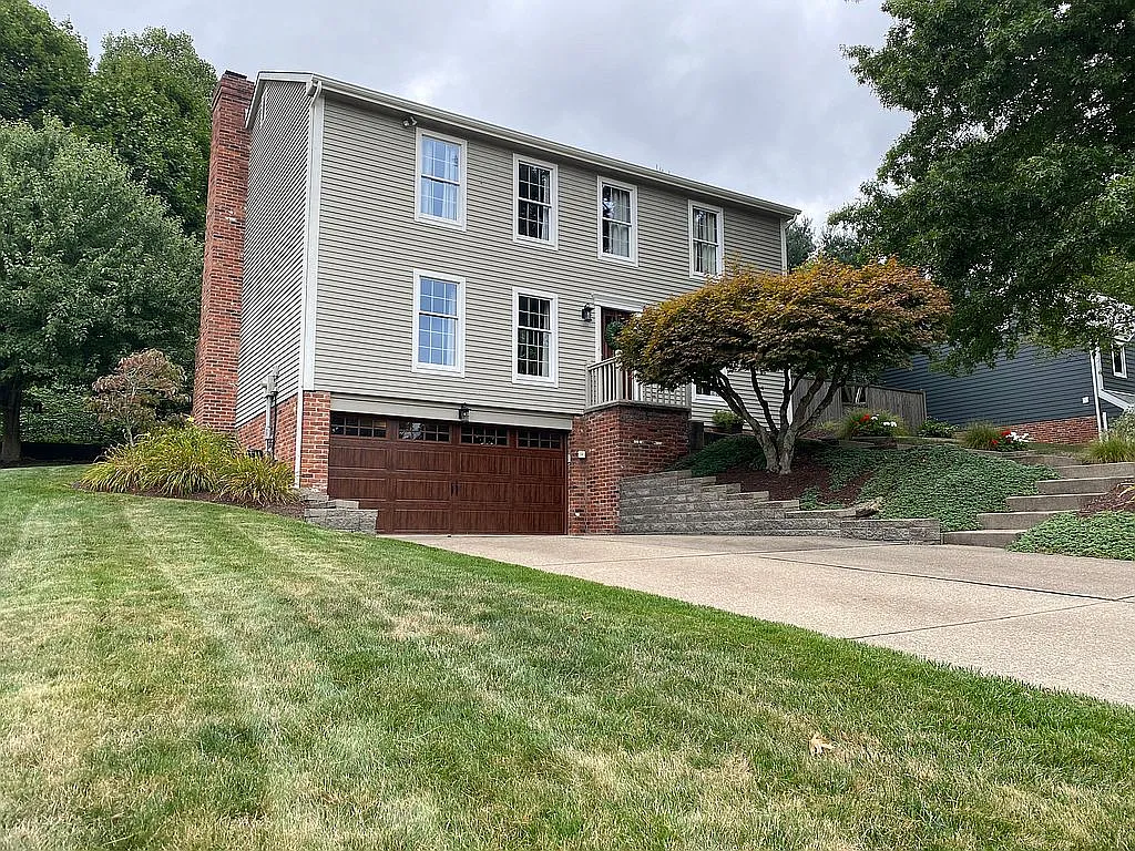 714 Highpoint Dr photo 1
