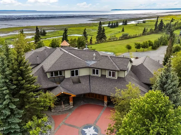 3430 Southbluff Cir, Anchorage, AK 99515