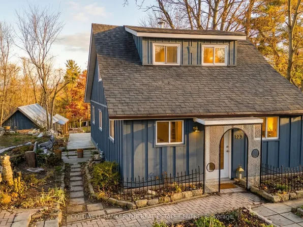 532 Laclie St, Orillia, ON L3V 4P9