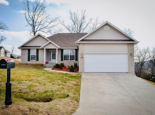 205 Rosewood Ln, Branson, MO 65616