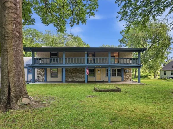 11310 Lister Dr, Kansas City, MO 64137