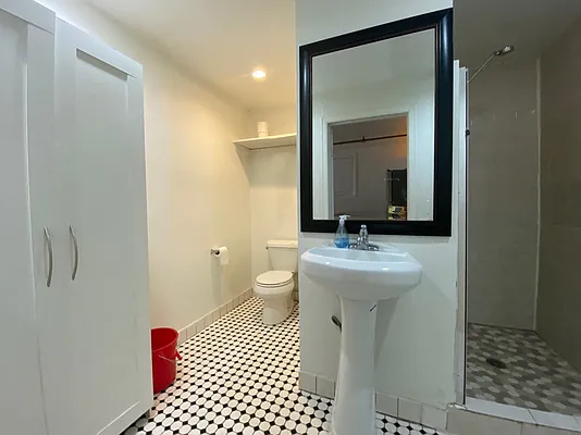 Rented by Douglas Elliman | media 10