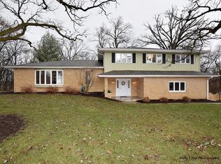 43W114 Whirlaway Dr, Elburn, IL 60119