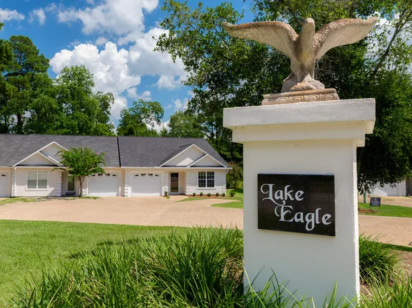 105 Lake Eagle Dr, Thomasville, GA 31792