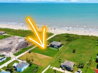 4003 11 Mile Rd, GALVESTON, TX 77554