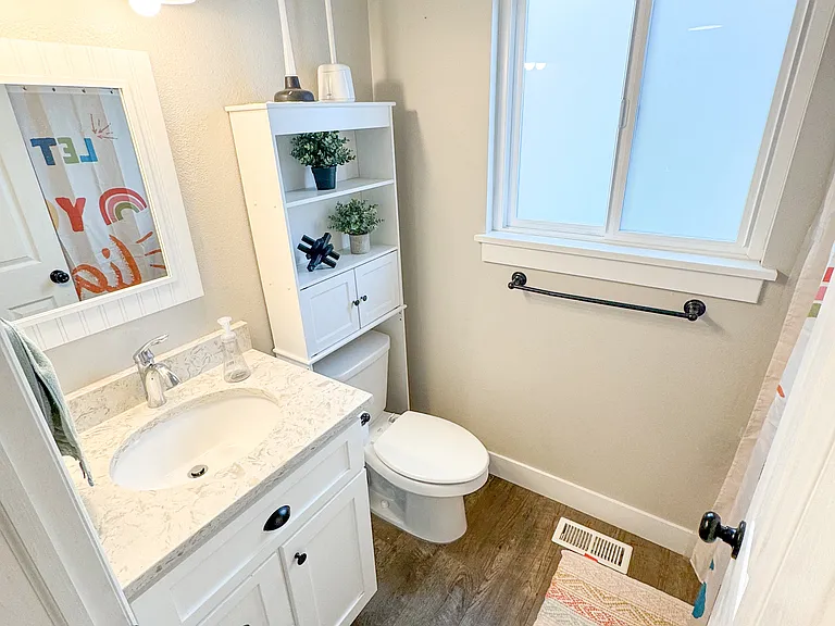 309 S 1800 W — Photo 17