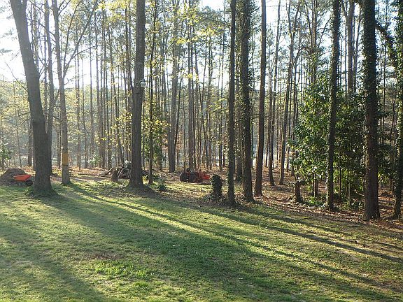 2nd image of 3253 Custer Lake Dr NW