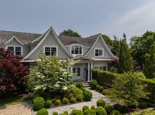 54 Lee Ave, Southampton, NY 11968