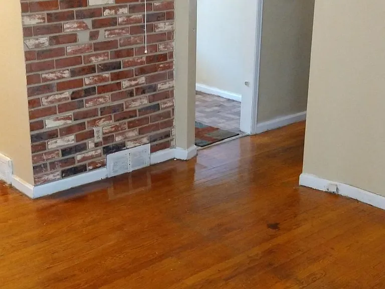 20045 Stout St — Photo 12