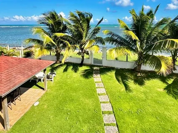 968 Camino Las Picuas #14, Rio Grande, PR 00745