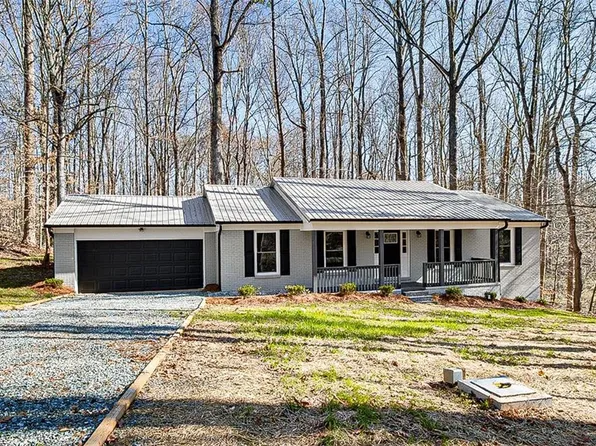 2904 S Jim Minor Rd, Mebane, NC 27302